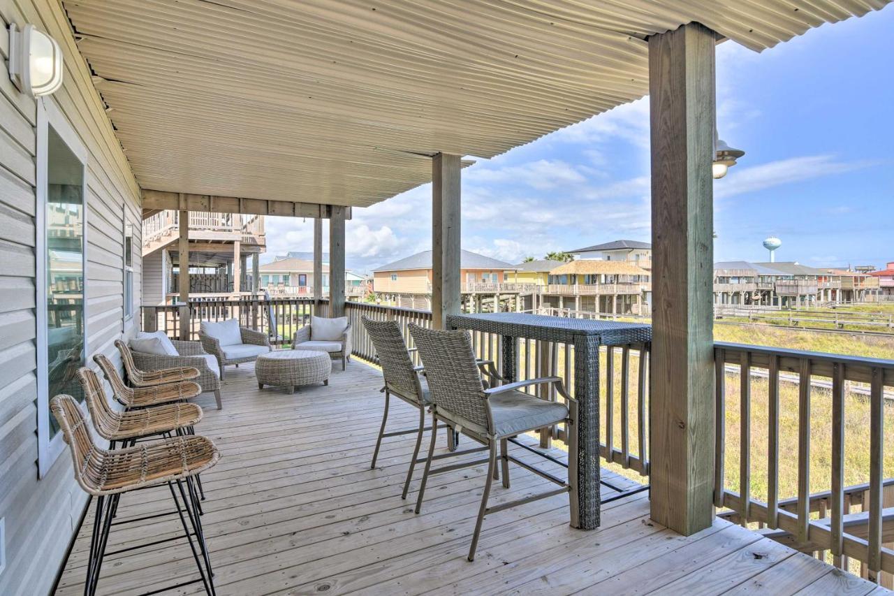 Surfside Beach Retreat With Deck And Ocean Views Exterior photo